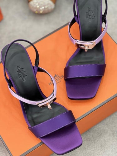 حذاء نسائي ماركة Hermès