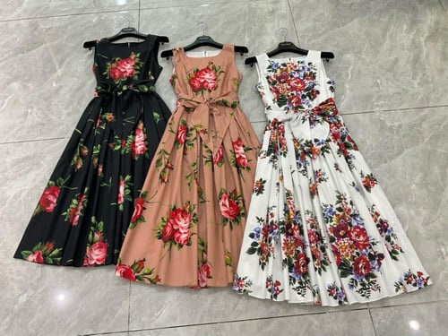 فستان ماركة D&G