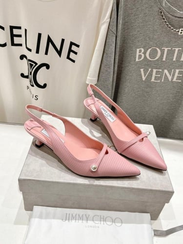 حذاء نسائي ماركة jimmychoo