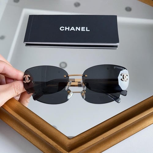 نظاره ماركة Chanel