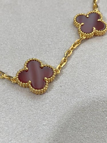 سوار ماركة ‏Van Cleef & Arpels