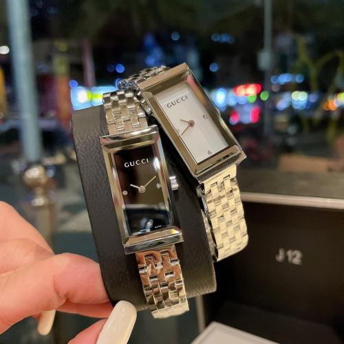 ساعة نسائية ماركة Gucci
