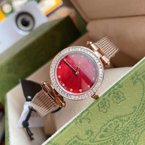 ساعة ماركة ‏Gucci