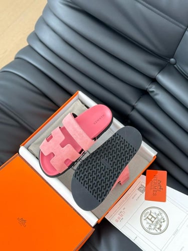 حذاء نسائي ماركة Hermès