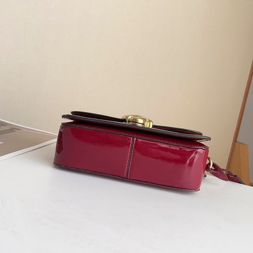 شنطة نسائية ماركة coach