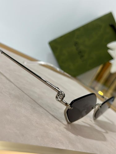 نظاره ماركة ‏Gucci