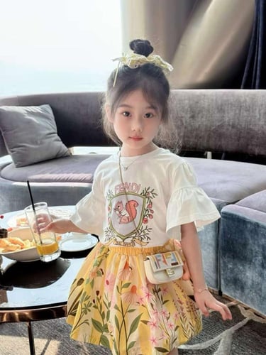 فساتين اطفال متنوعة ماركة Fendi