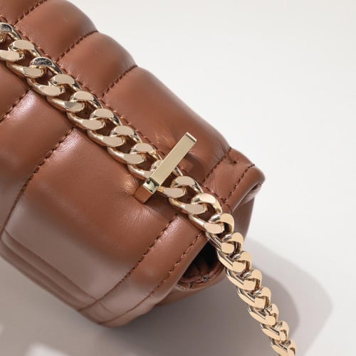 شنطة نسائية ماركة Burberry