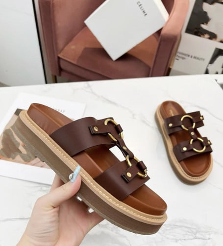 حذاء نسائي ماركة Celine