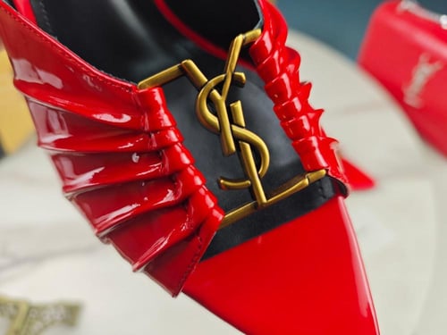 حذاء نسائي ماركة YSL