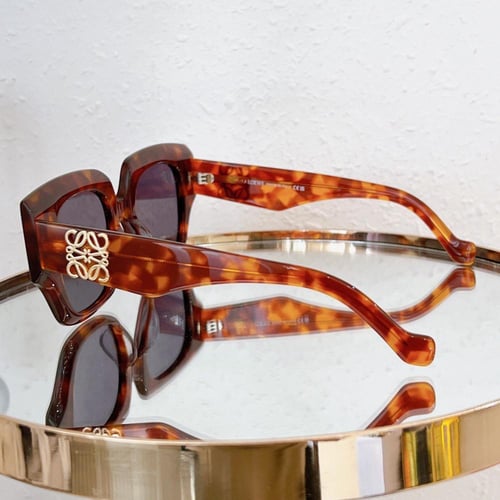 نظاره ماركة ‏Loewe