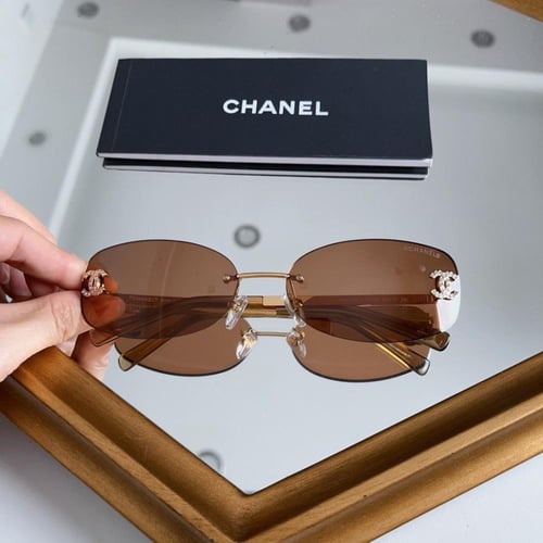نظاره ماركة Chanel