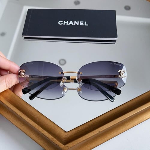 نظاره ماركة Chanel