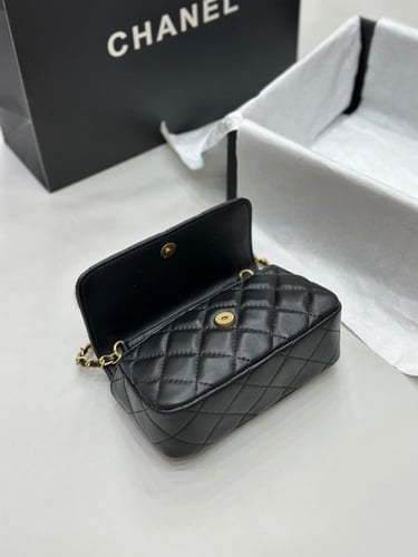 شنطة نسائية ماركة Chanel