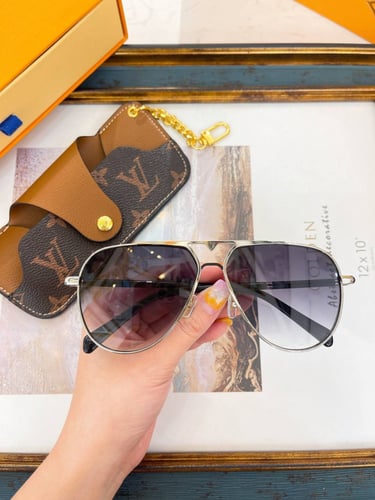 نظارات ماركة LV