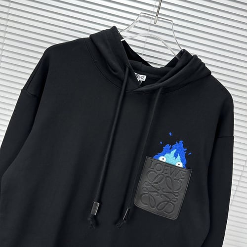 بلوفر ماركة Loewe