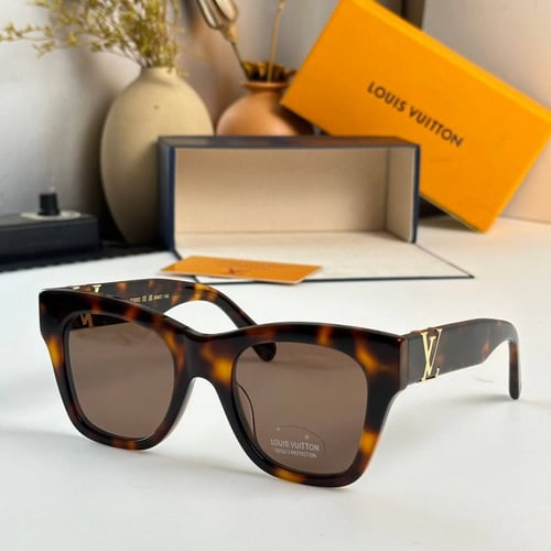 نظارات ماركة LV