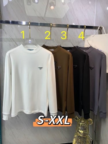 سويت شيرت ماركة Prada