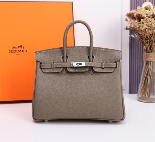 شنطة نسائية ماركة Hermès