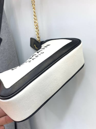 شنطة نسائية ماركة Balmain