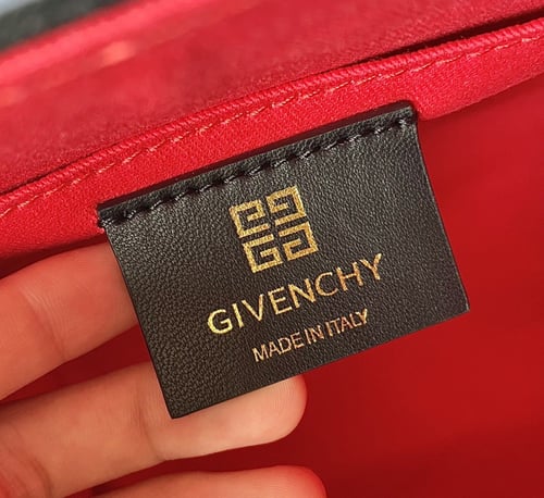 شنطة نسائية ماركة Givenchy