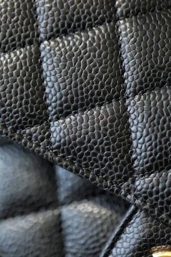 شنطة نسائية ماركة Chanel