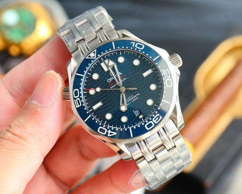 ساعة رجالية ماركة Omega