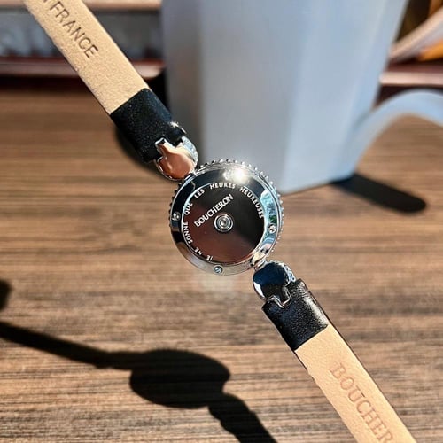 ساعة نسائية ماركة Boucheron