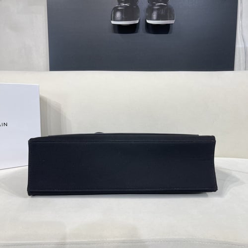 شنطة نسائية ماركة Balmain