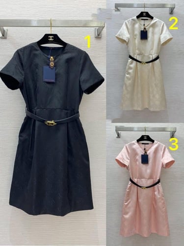 فستان ماركة LV