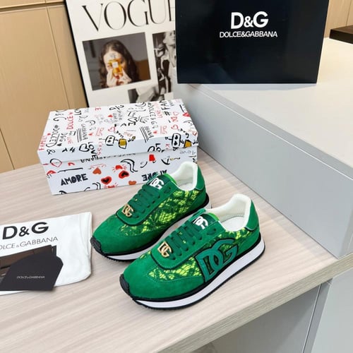 حذاء ماركة D&G