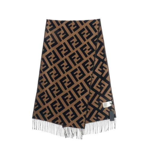 سكارف ماركة Fendi