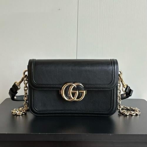 شنطة نسائية ماركة Gucci
