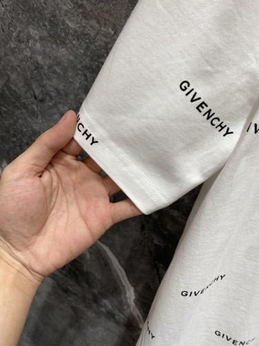 تي شيرت رجالي ماركات متنوعه