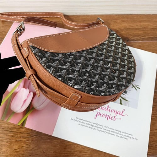 شنطة نسائية ماركة Goyard