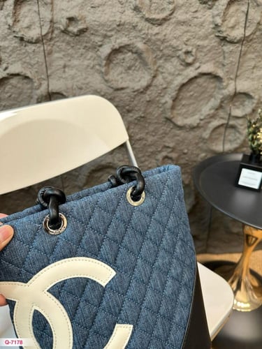 شنطة نسائية ماركة ‏Chanel