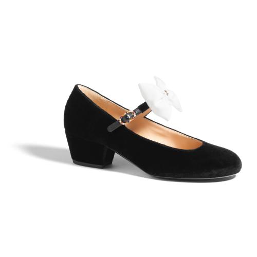 حذاء نسائي ماركة ‏Chanel