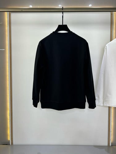 سويت شيرت ماركة D&G