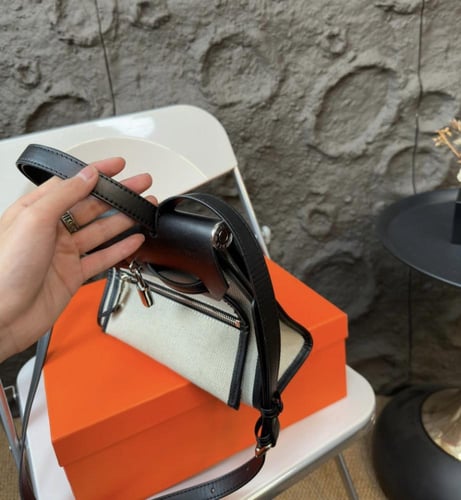 شنطه نسائية ماركة Hermès