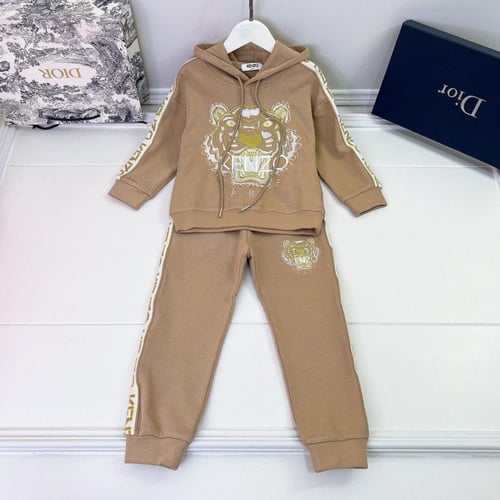 طقم اطفال ماركة Kenzo