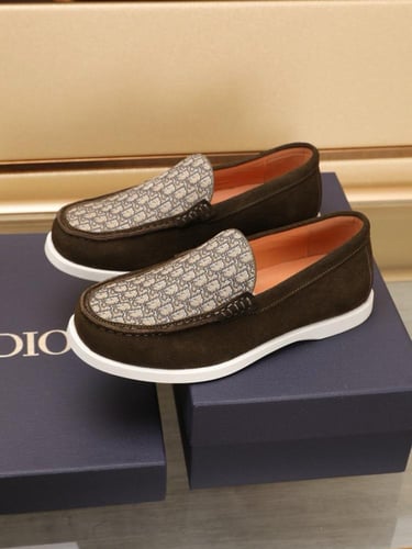 حذاء رجالي ماركة ‏Dior