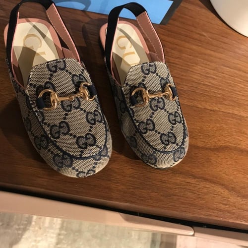 حذاء اطفال ماركة Gucci
