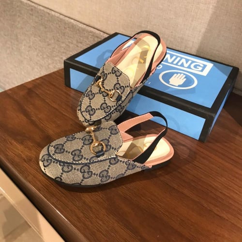 حذاء اطفال ماركة Gucci