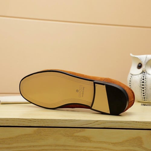 حذاء رجالي ماركة ‏Gucci