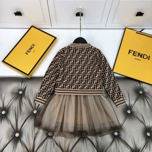 فستان بناتي ماركة Fendi
