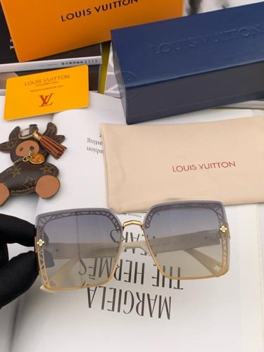 نظاره ماركة LV