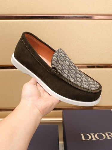 حذاء رجالي ماركة ‏Dior