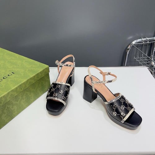 حذاء نسائي ماركة ‏Gucci