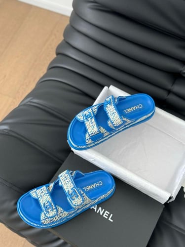 حذاء نسائي ماركة ‏Chanel