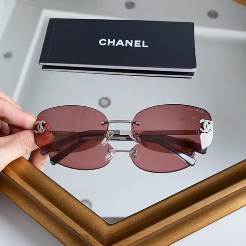 نظاره ماركة Chanel